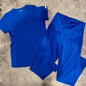 MEDCOUTURE maternity scrubs